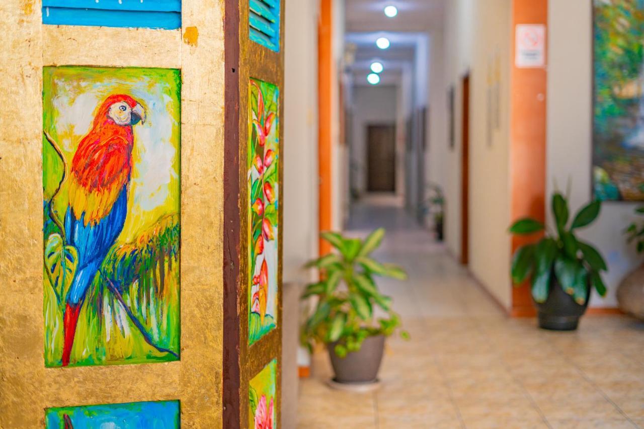 Brest Amazon Hotel Tarapoto Buitenkant foto