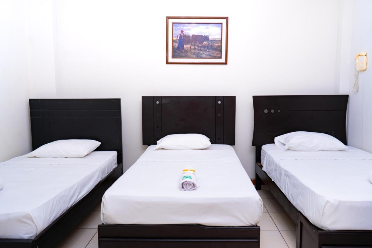 Brest Amazon Hotel Tarapoto Buitenkant foto